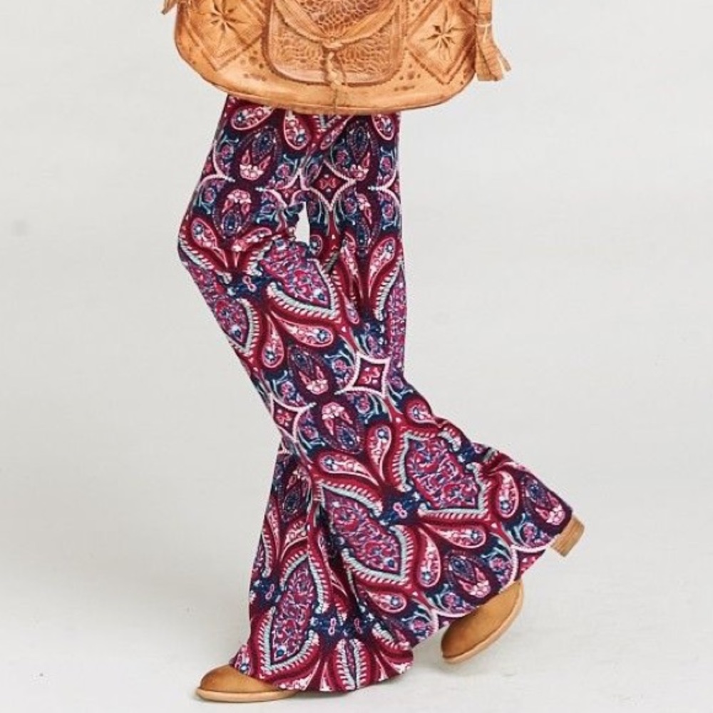 NWT SMYM BAM BAM BELLS